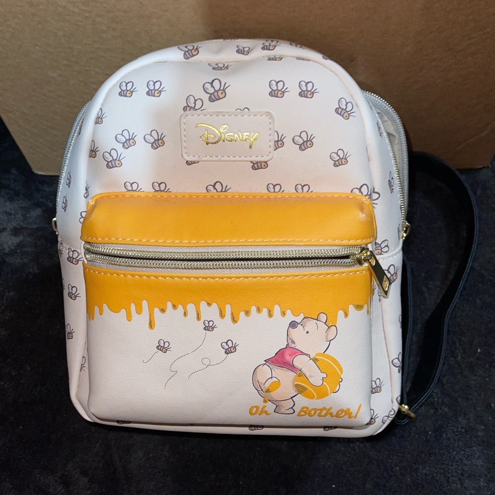 Disney Loungefly Winnie the Pooh mini bag